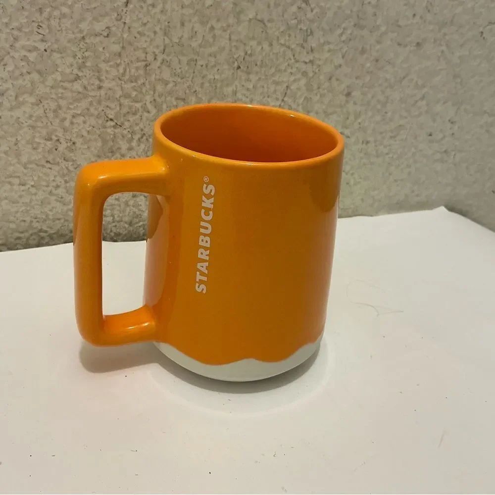 Starbucks Summer 2022 Orange ‘Mango Luster Drip’ Ceramic Mug 14oz